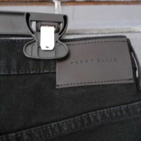PERRY ELLIS BLACK JEANS SIZE 30X29 - Picture 5 of 8